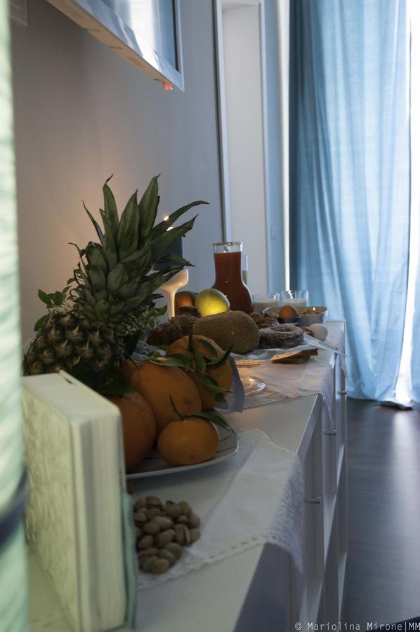 I Balconi Sul Castello Bed and Breakfast Catania Exteriör bild